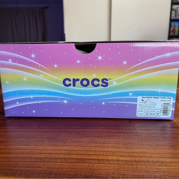 Crocs x Lisa Frank Mega Crush Clogs - Picture 4 of 9